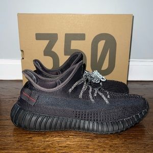 Adidas Yeezy 350 V2- “Static Black- Refelctive” Size 9.5